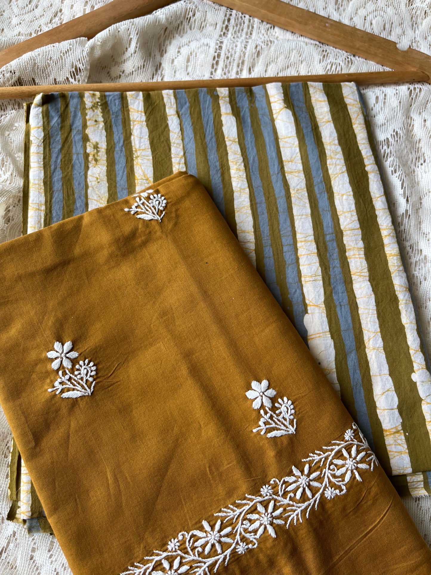 Cotton chikankari Bottom with a baatik kurta fabric