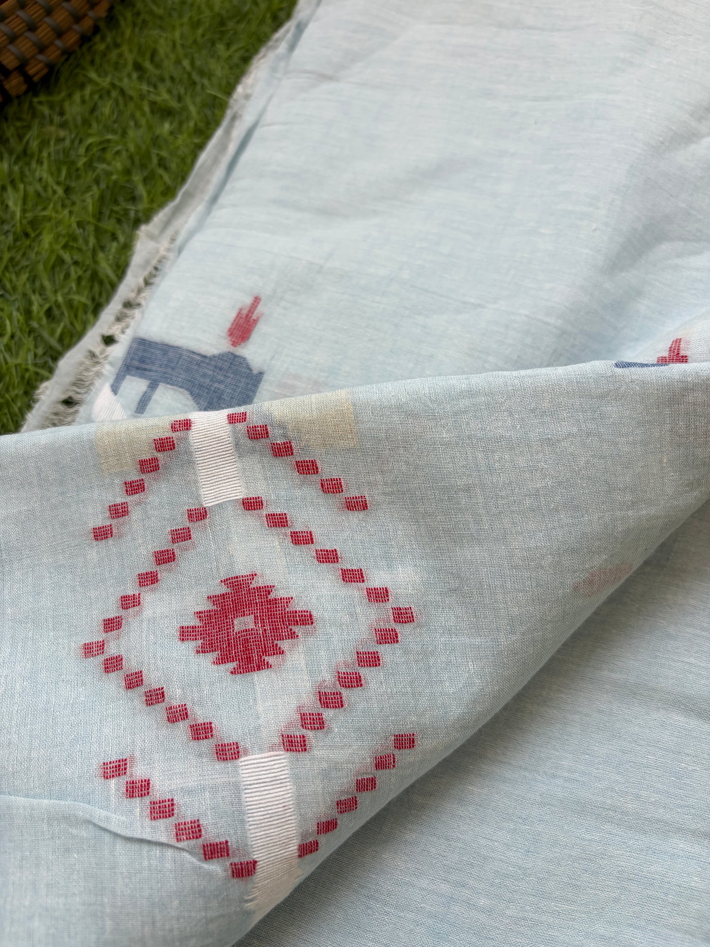 Jaamdani mul fabric