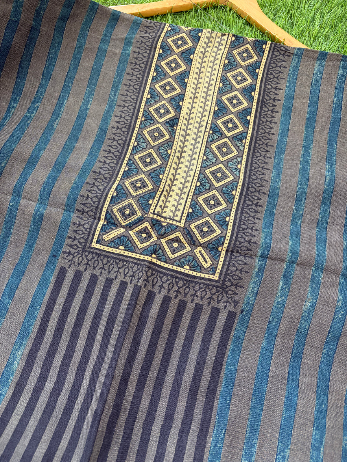 Linen Ajrakh Kurta