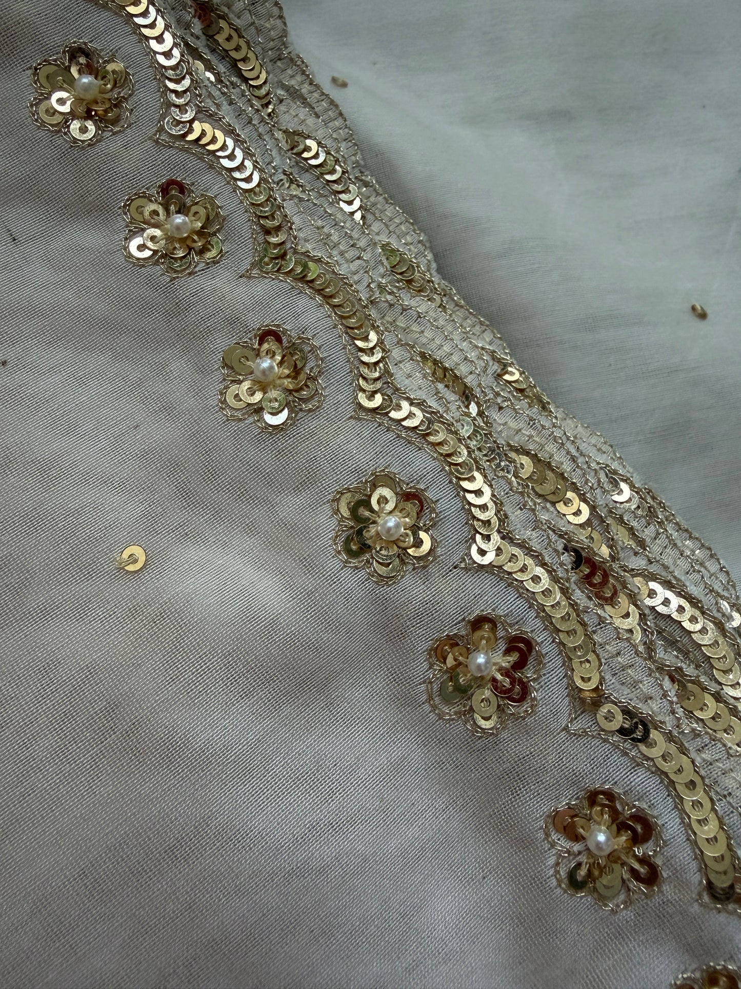 Hand embroidered chanderi kurta dupatta