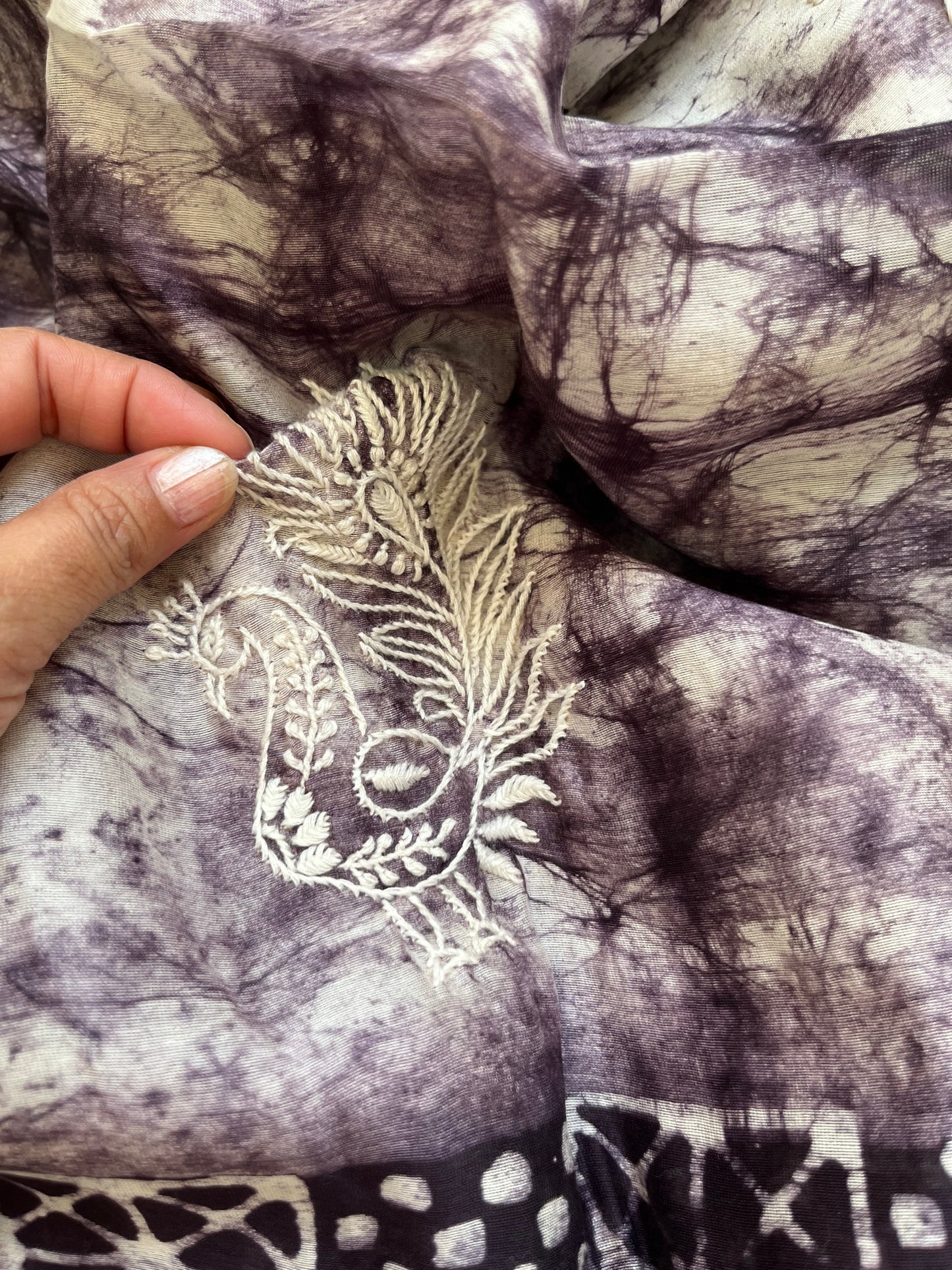 Baatik Chanderi chikankari Dupatta