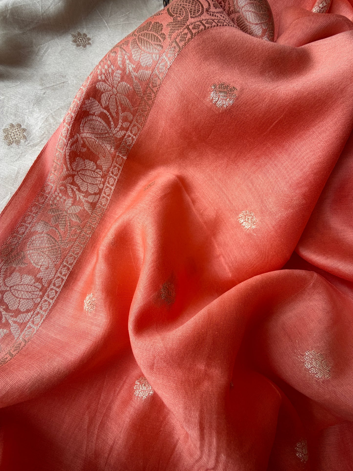 त्योहार् -Banarasi chanderi dupatta kurta