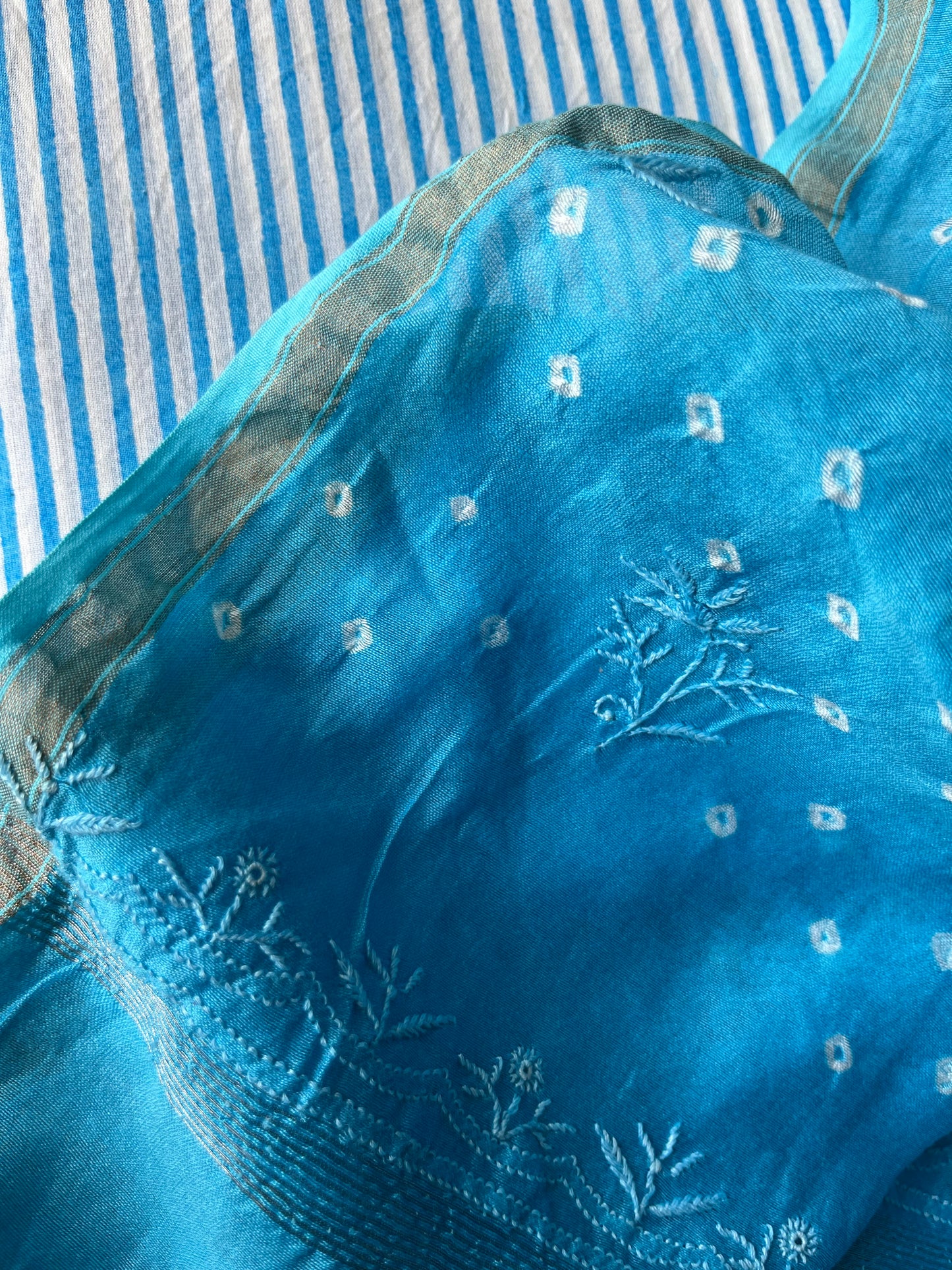 Cotton kurta bottom chikankari dupatta