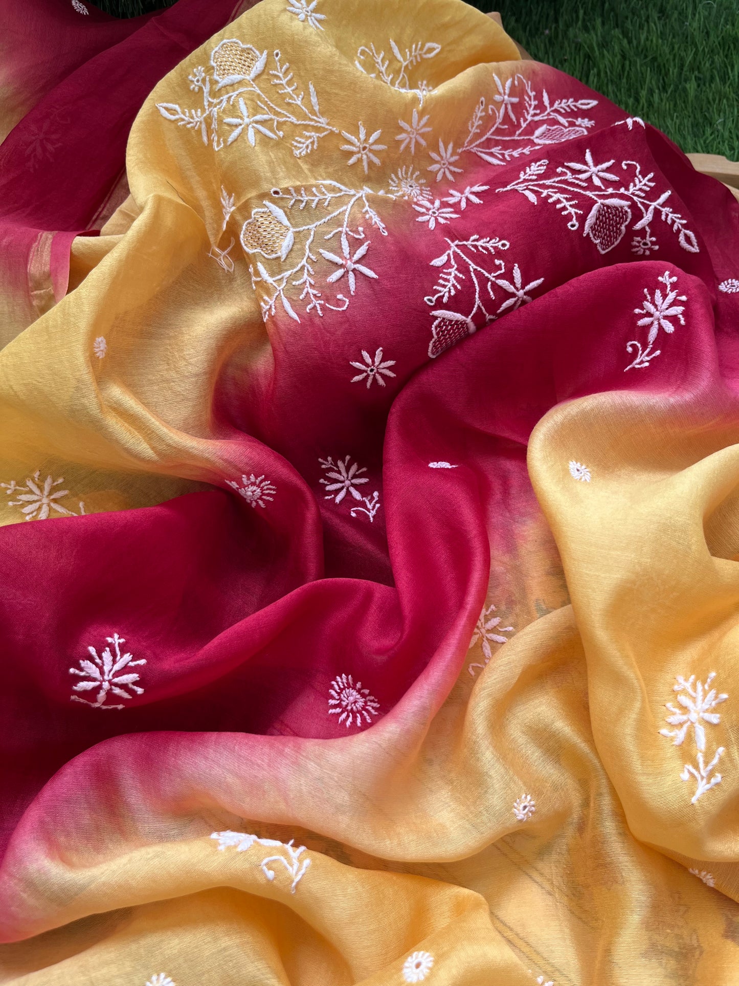 रोज़ाना  :Chanderi Chikankari Dupatta with cotton kurta bottom Fabric