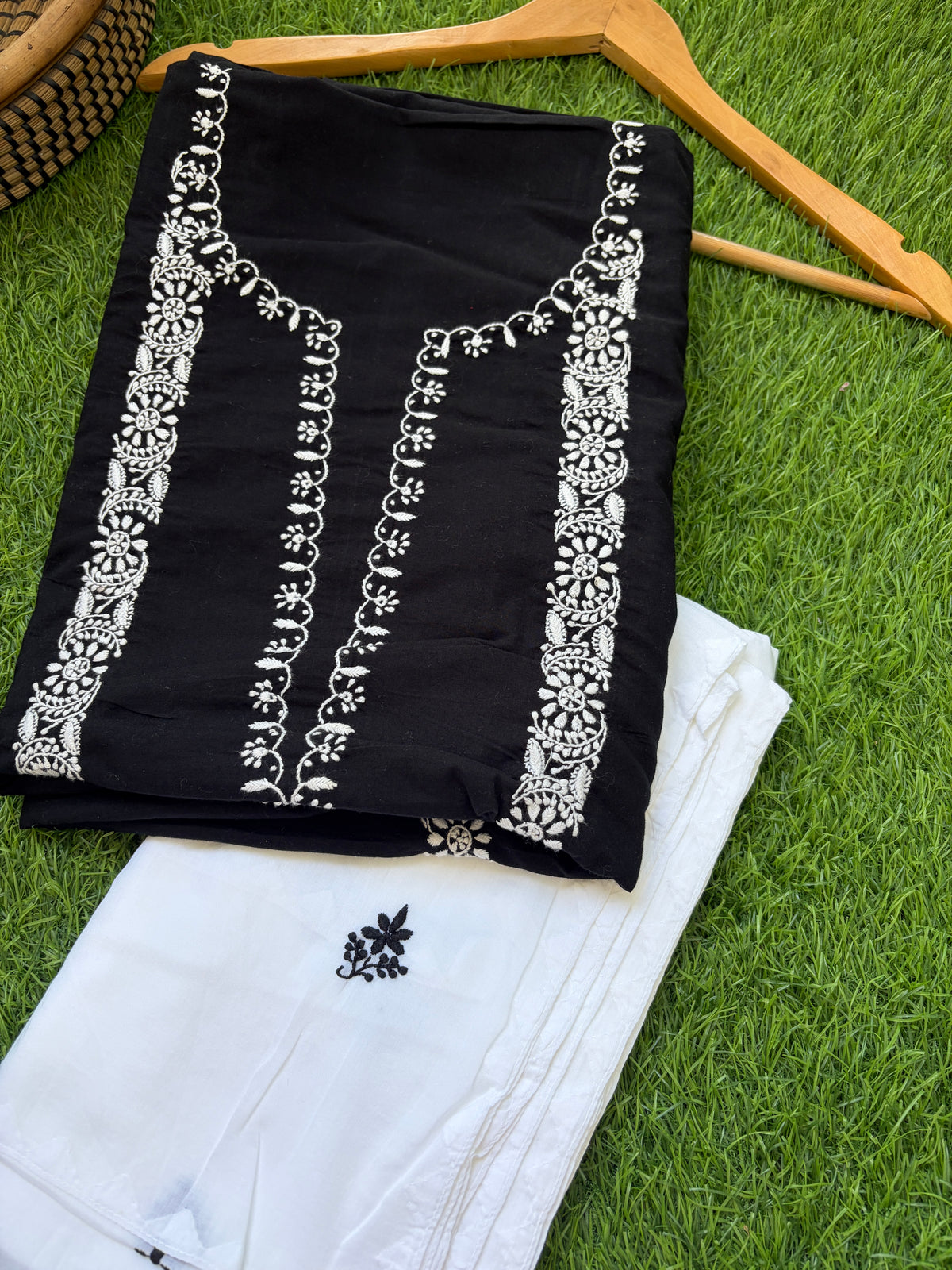 Cotton chikankari kurta dupatta