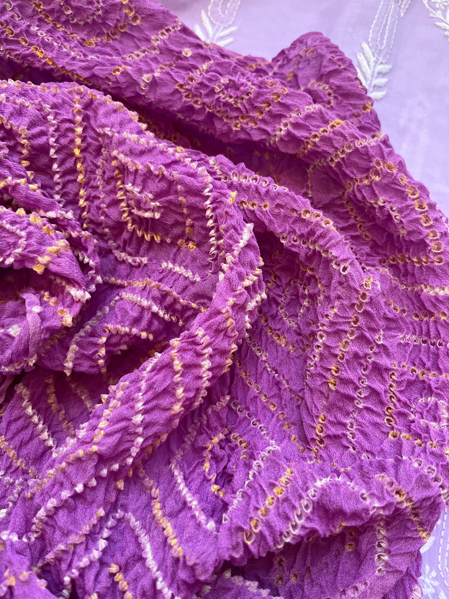 Cotton Chikankari kurta with chinon bandhani dupatta