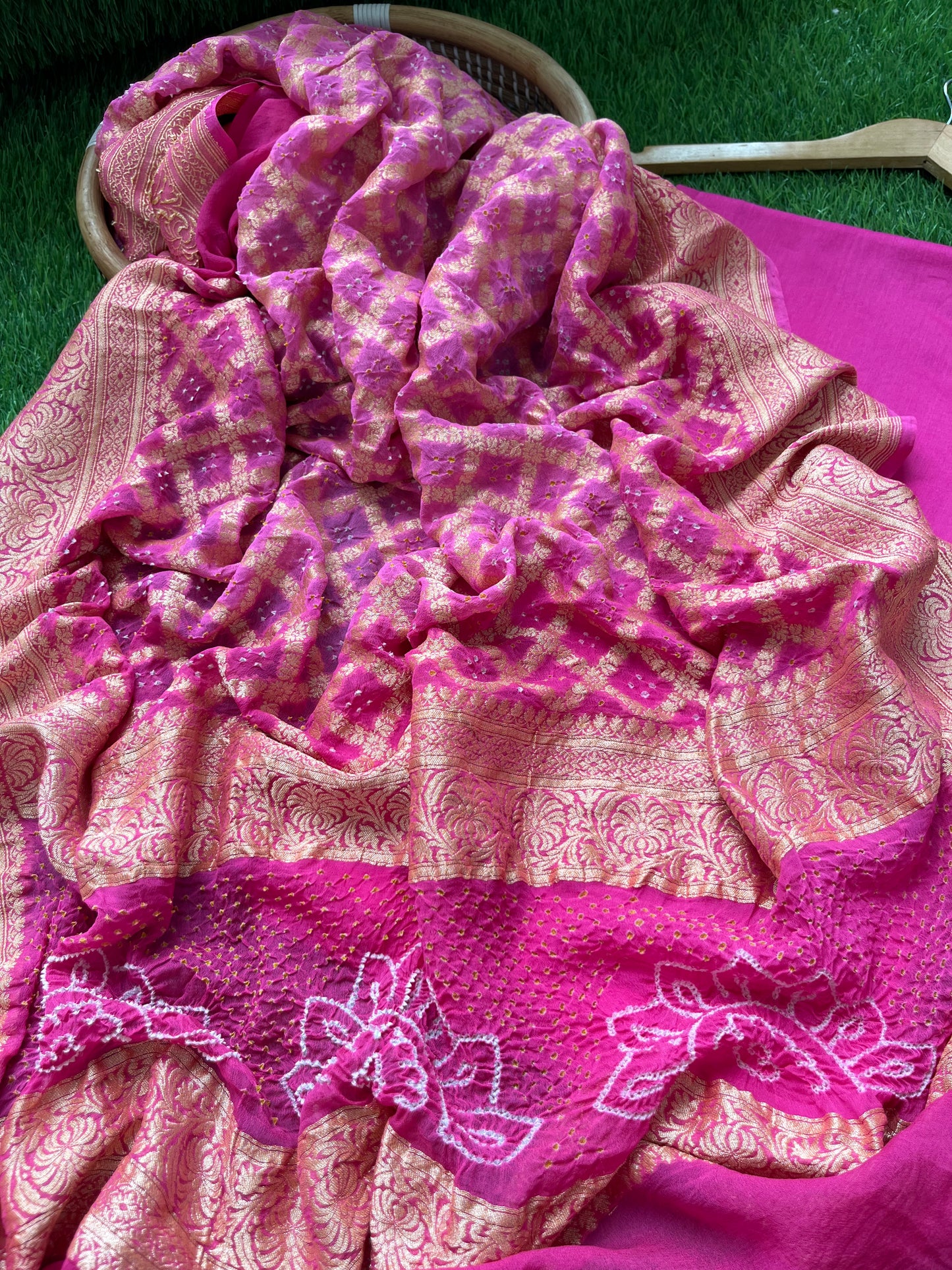 त्योहार् -Banarasi bandhani georgette dupatta chanderi fabric