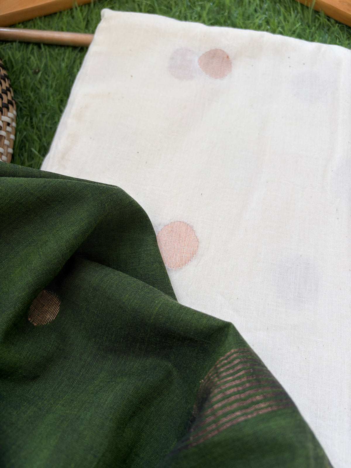 Zari jaamdani Mul dupatta kurta