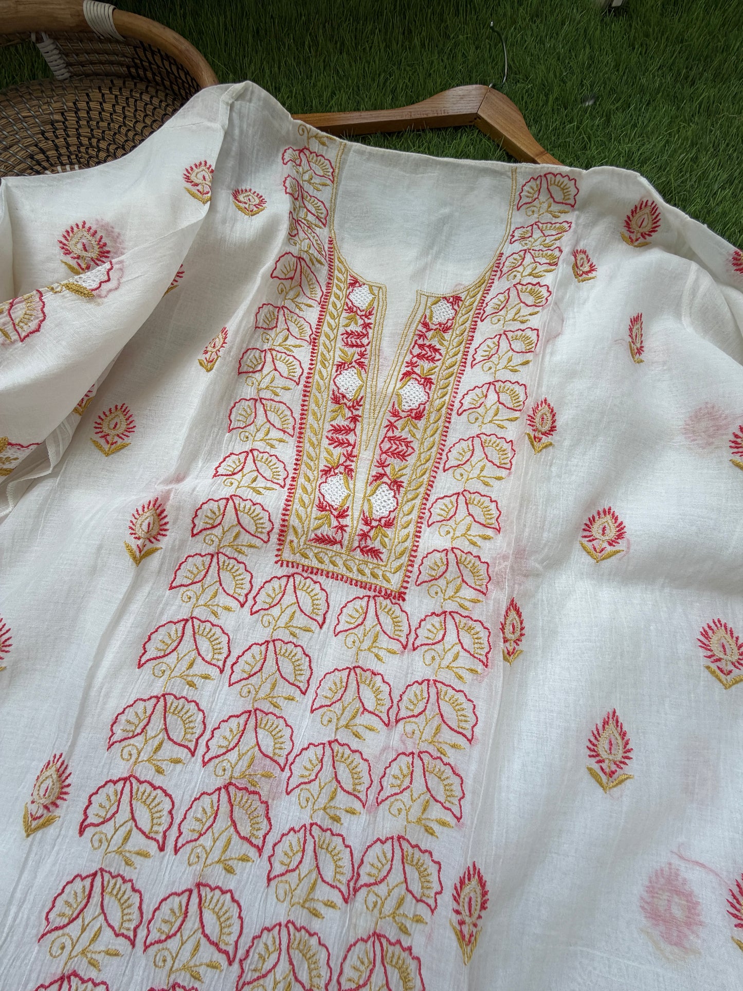 Chanderi Chikankari Kurta Dupatta