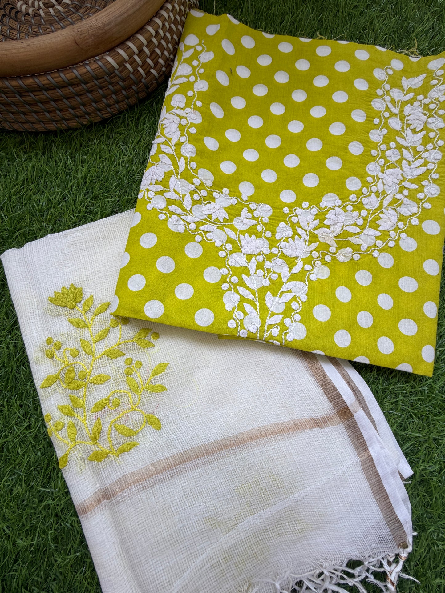 Patti kaam kurta Dupatta
