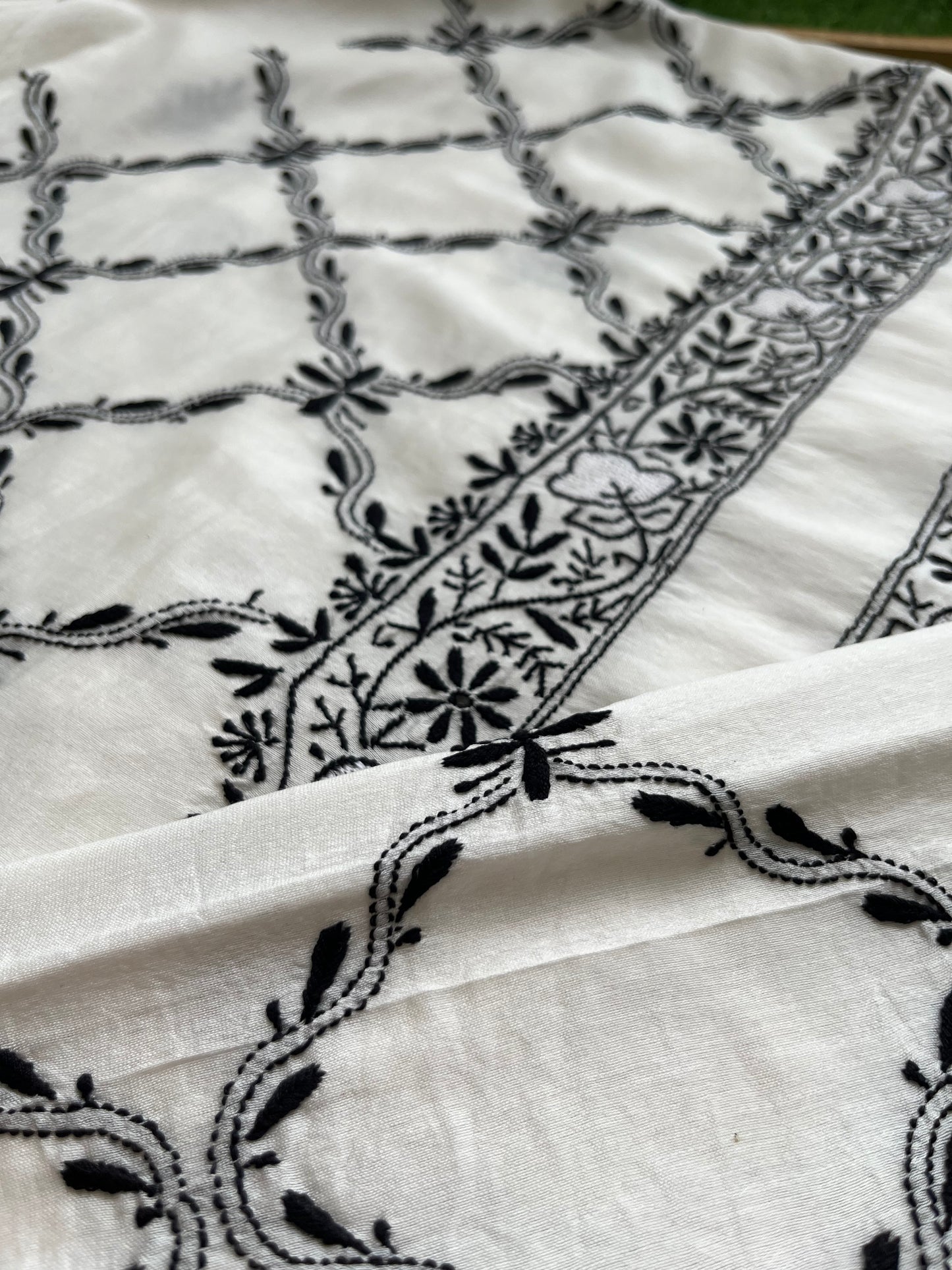 Chanderi chikankari kurta