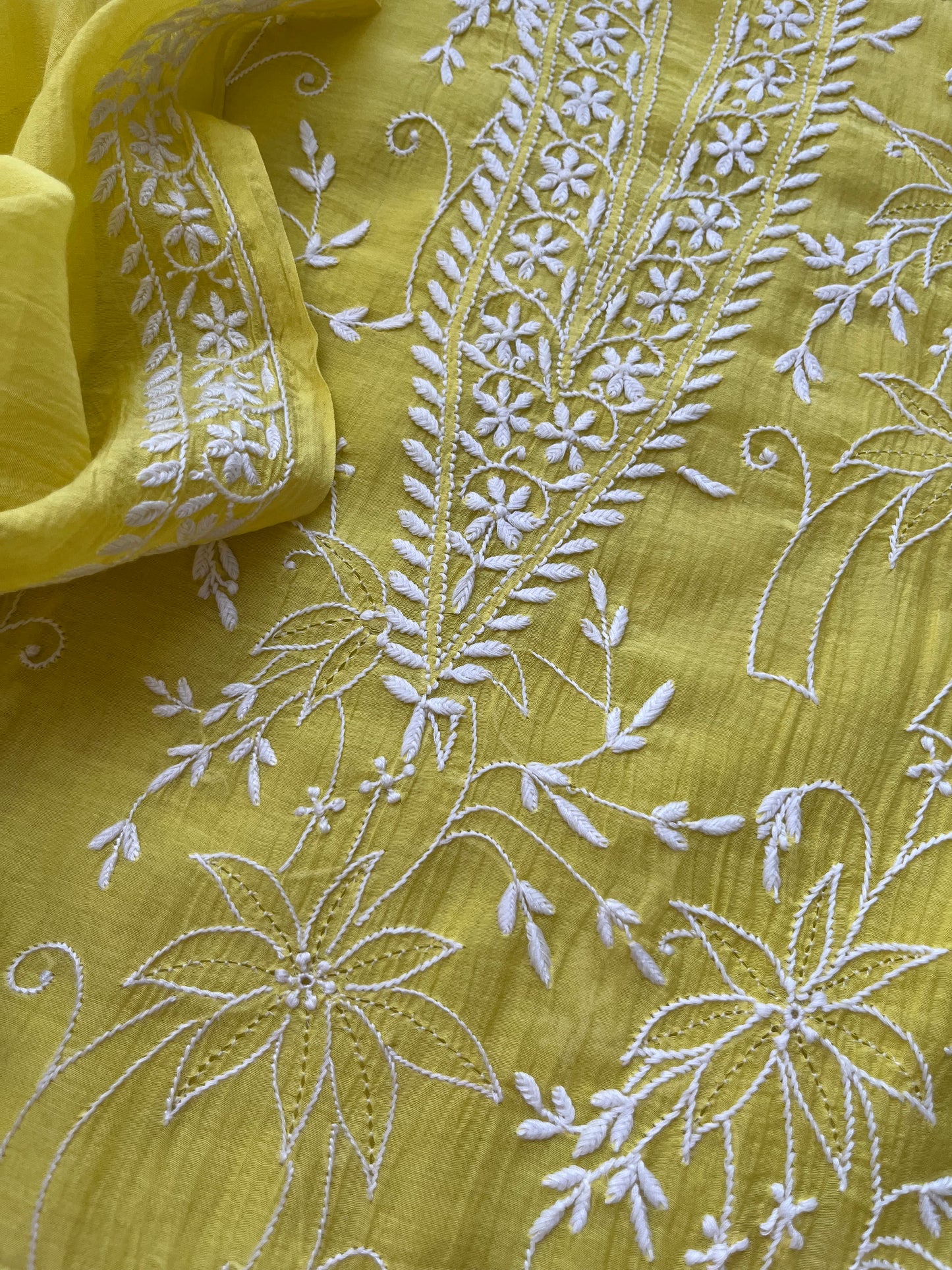 Chanderi Chikankari Kurta Dupatta