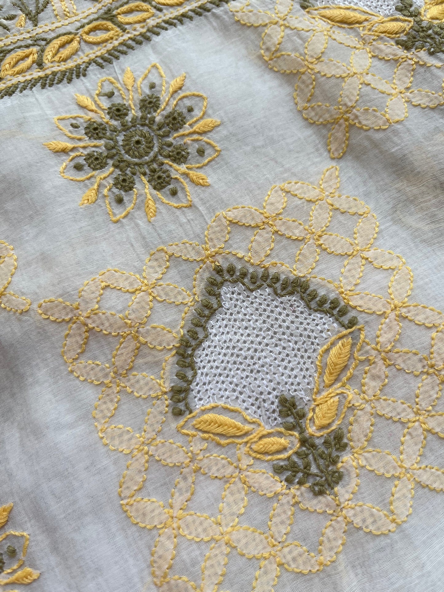 Chanderi Chikankari Kurta Dupatta