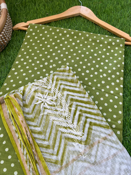 रोज़ाना  :kota doria Chikankari Dupatta with cotton block print kurta bottom Fabric