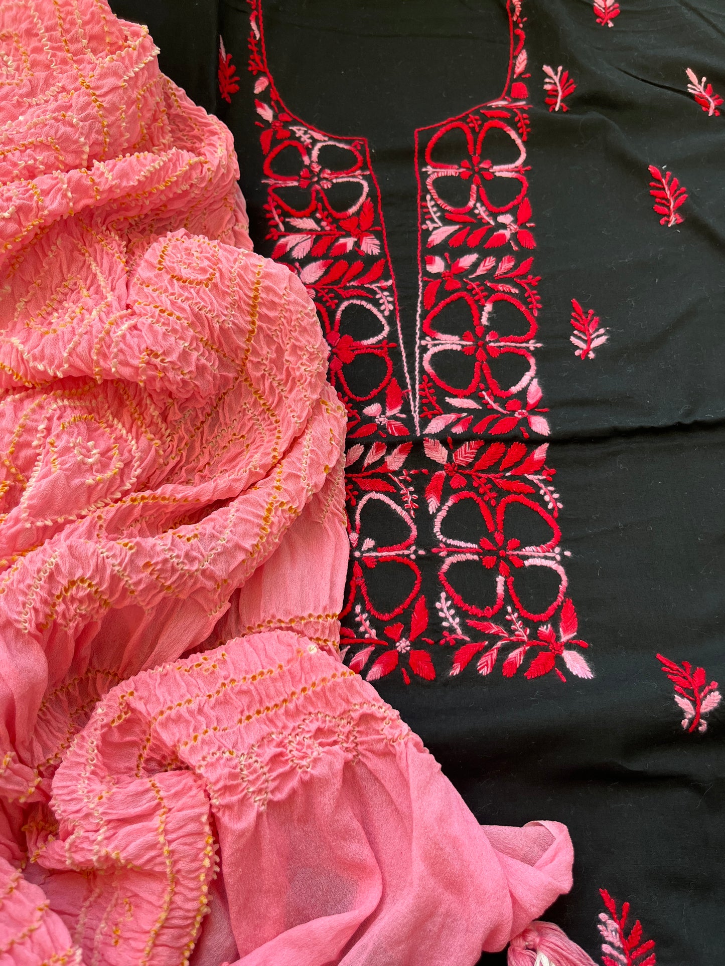 Cotton Chikankari kurta with chinon bandhani dupatta