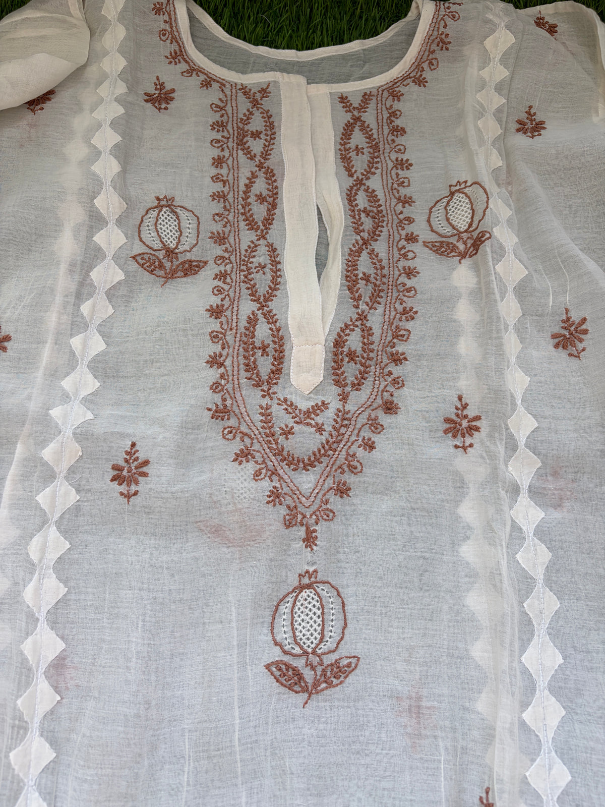Chikankari daraz chanderi Kurta