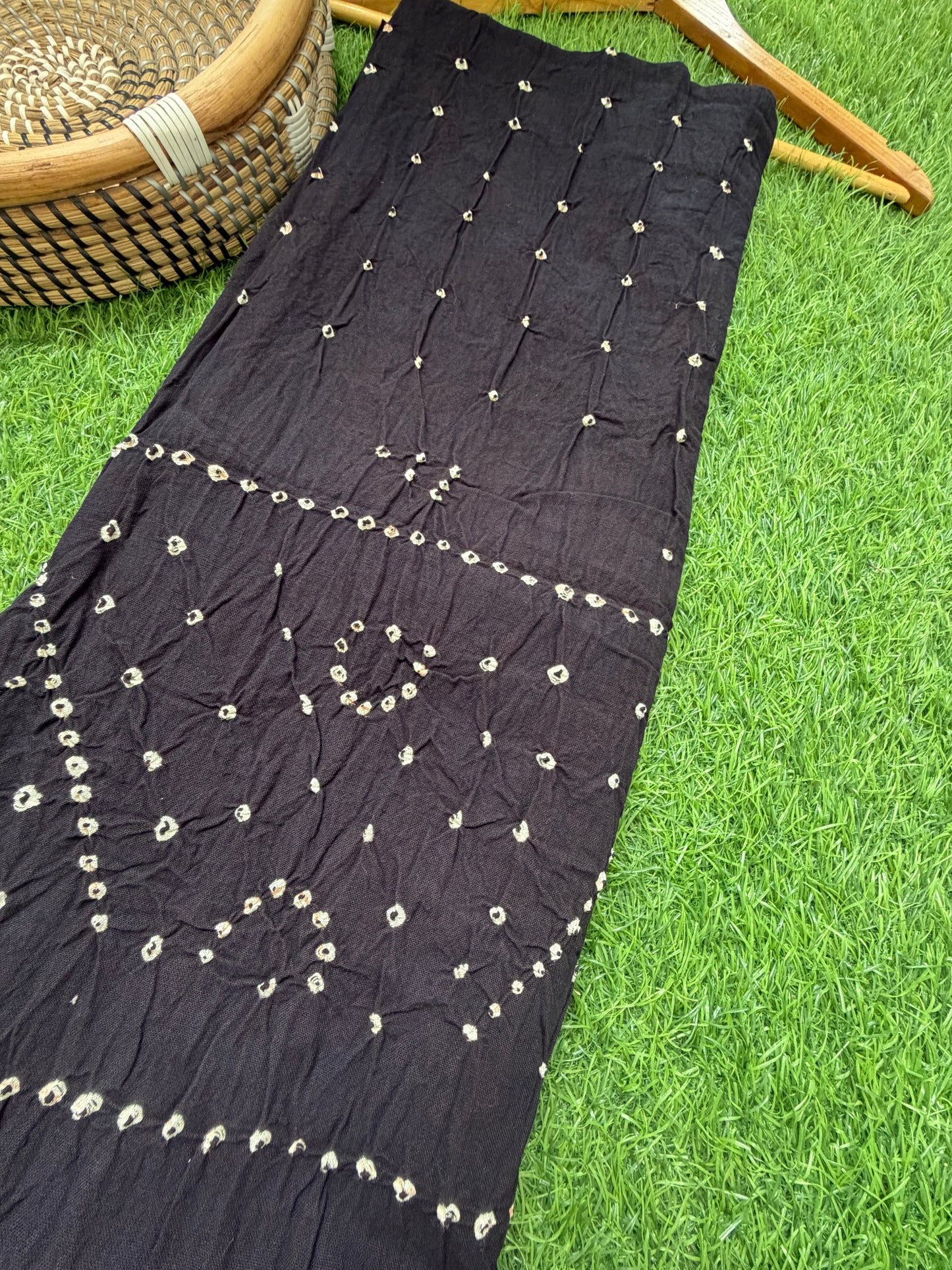 Handwoven organic kala Cotton bandhani fabric