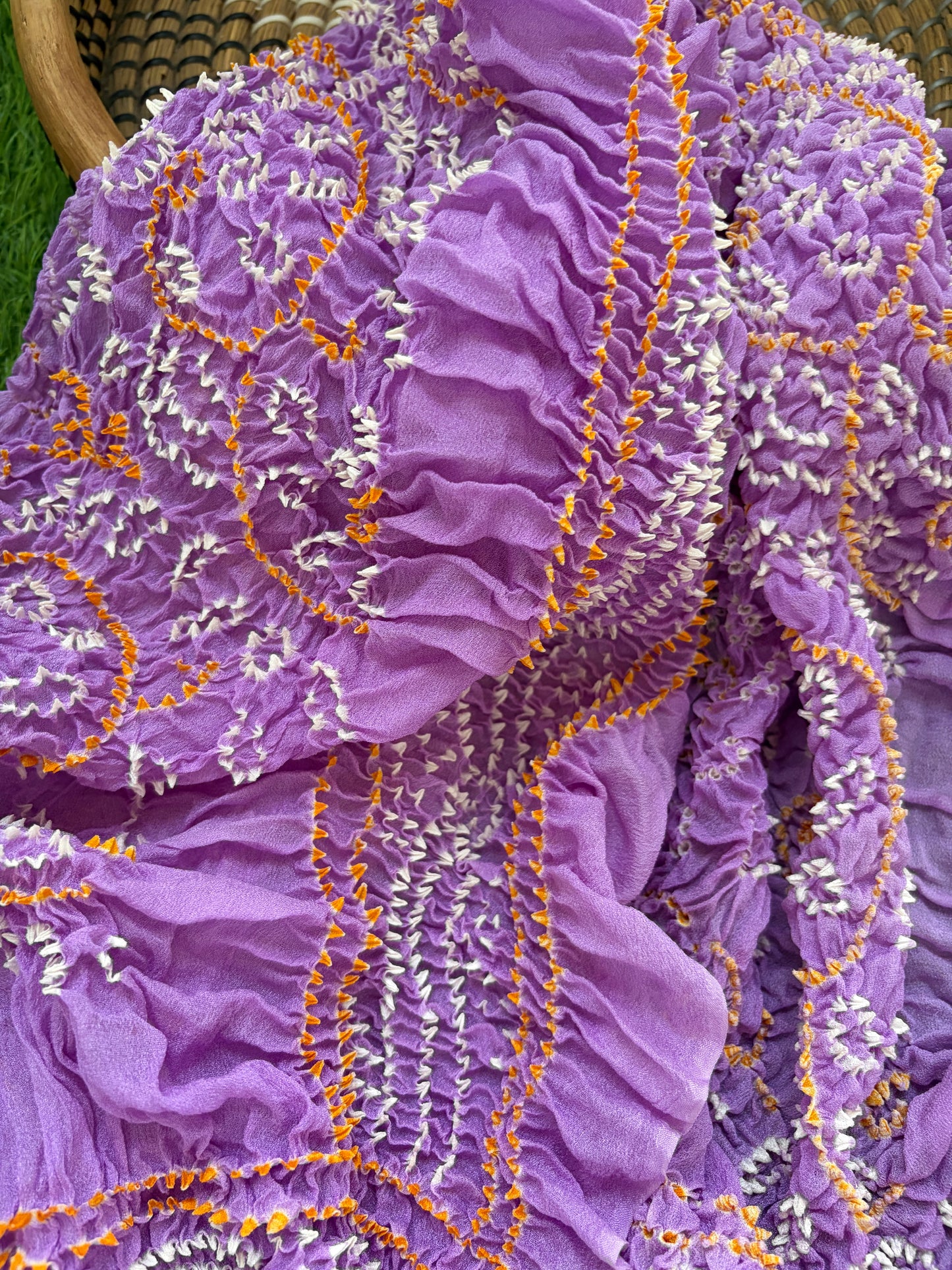 Bandhani chinon Dupatta