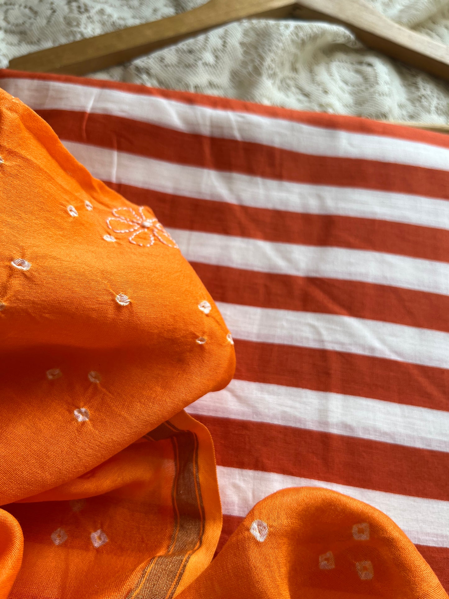 Cotton kurta bottom chikankari dupatta