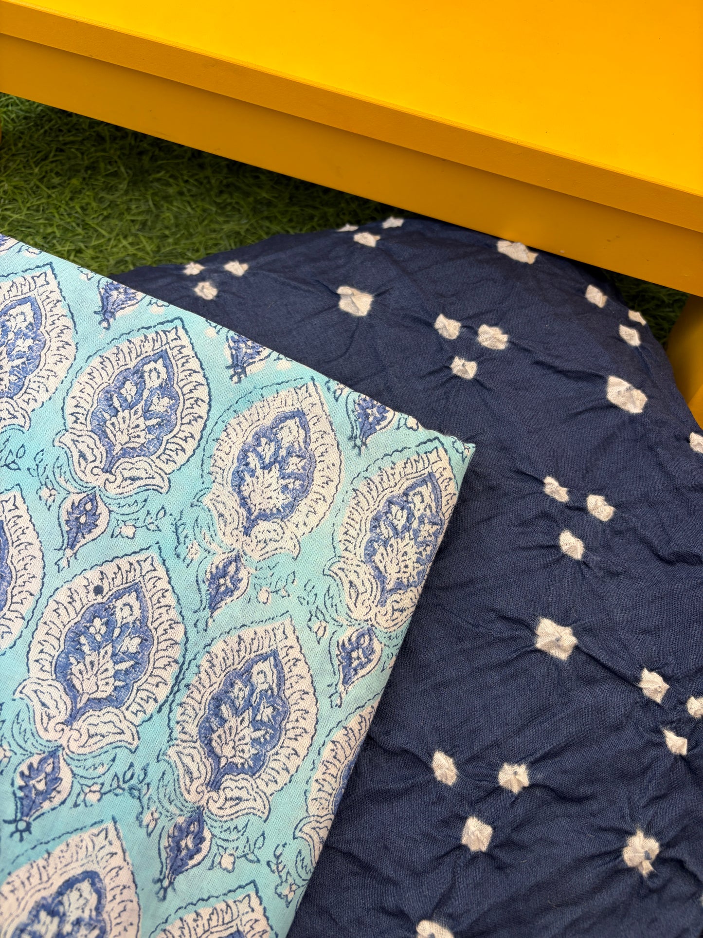 Cotton bandhani and print set