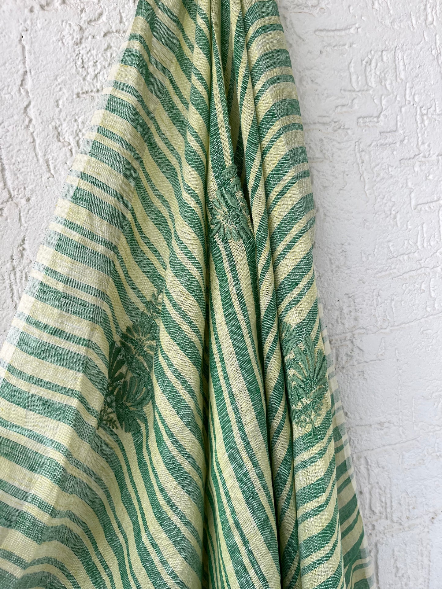 Linen chikankari Dupatta