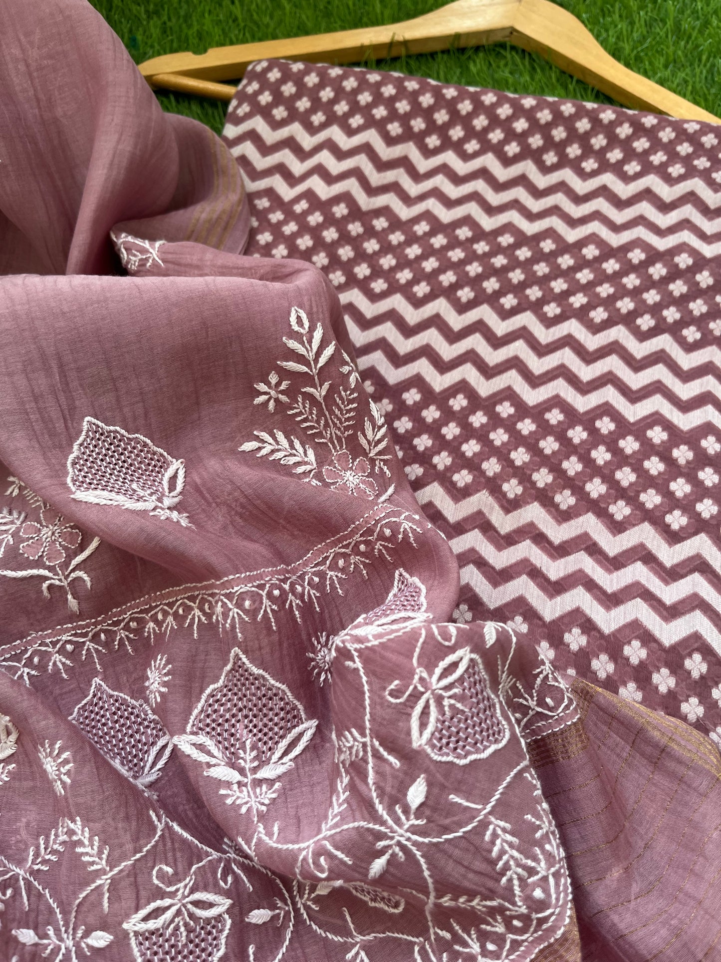 Jaamdani kurta chikankari dupatta