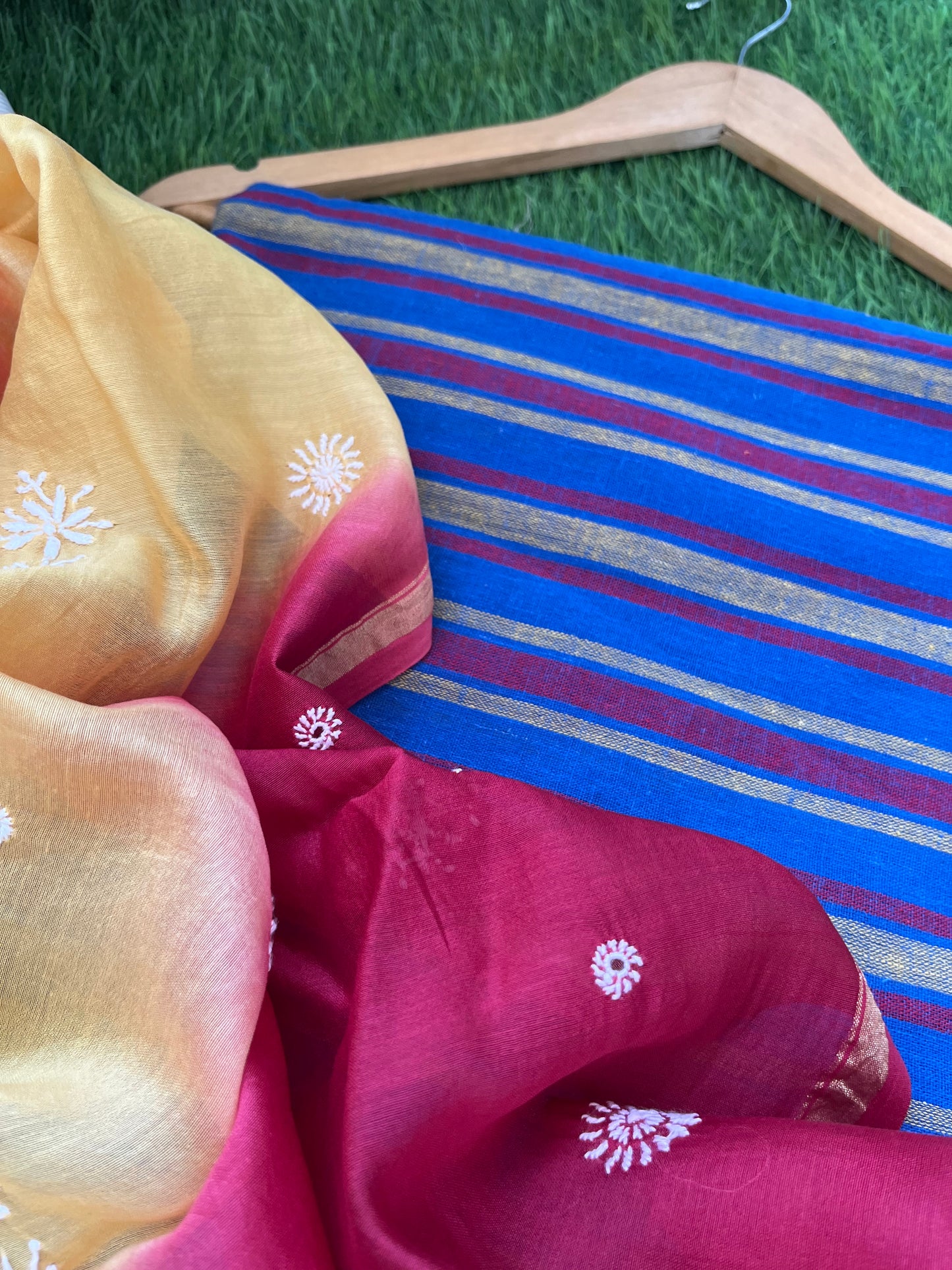 रोज़ाना  :Chanderi Chikankari Dupatta with kala cotton kurta Fabric