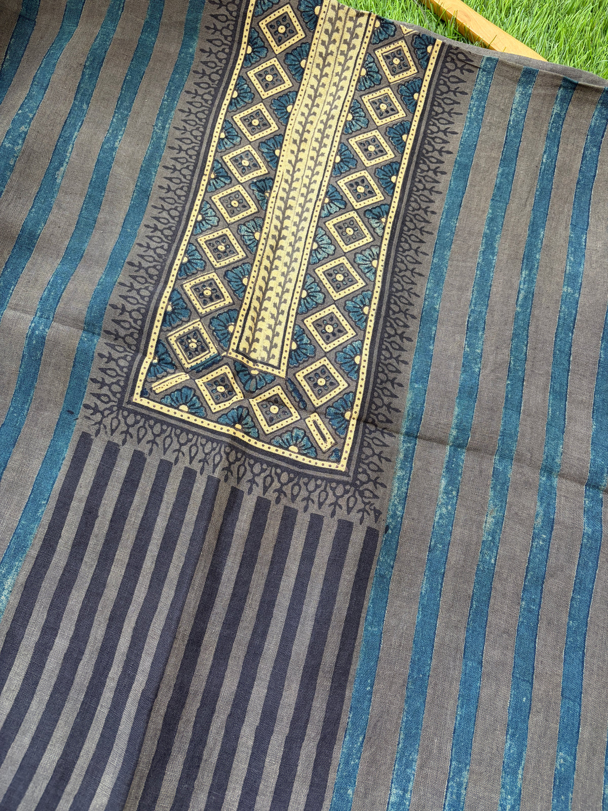 Linen Ajrakh Kurta