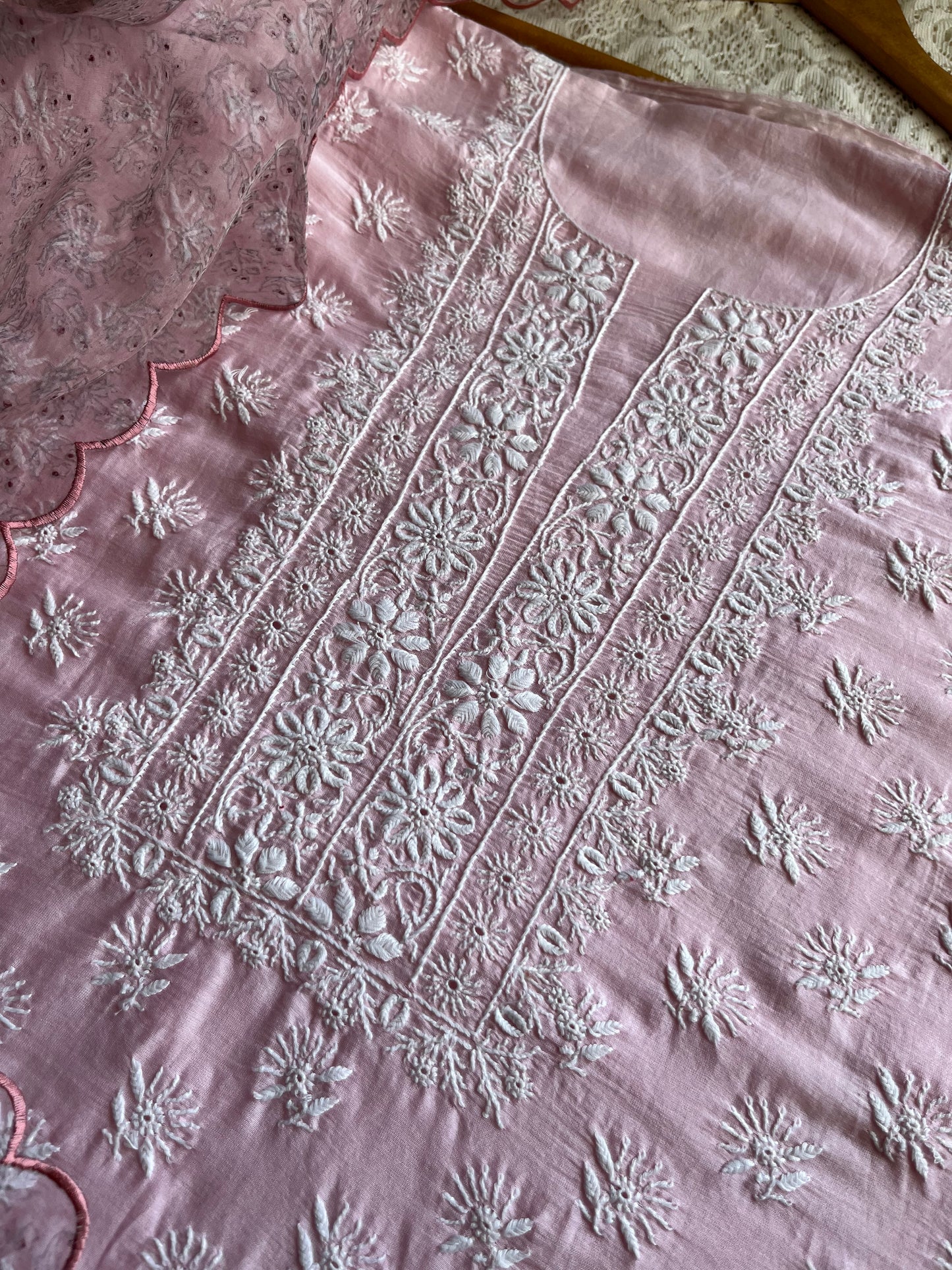 Chanderi Chikankari kurta with organza dupatta