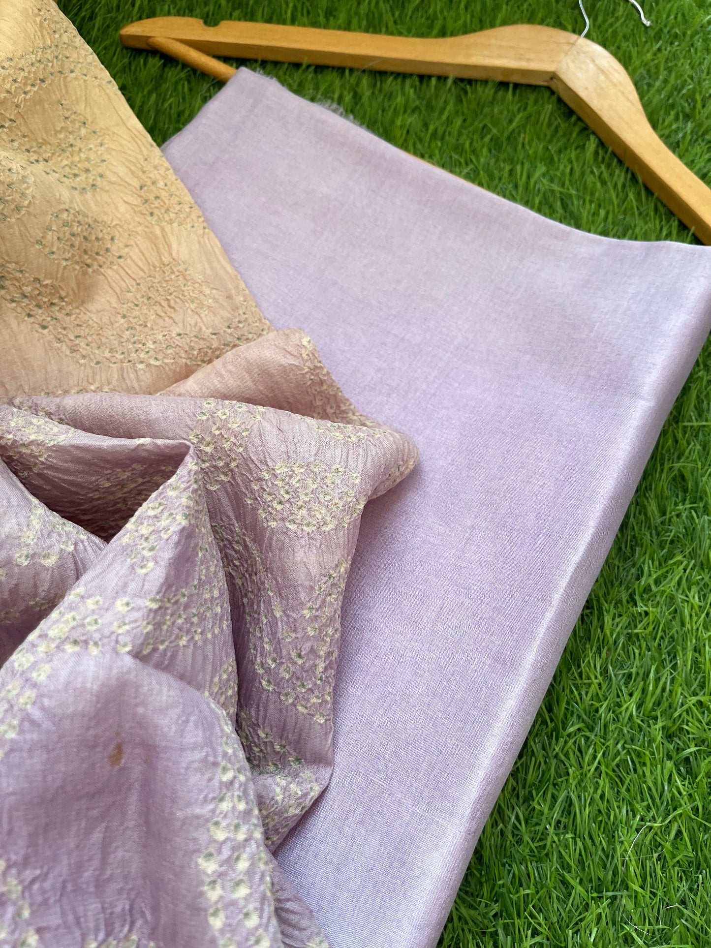 Tussar silk Bandhani dupatta plain kurta