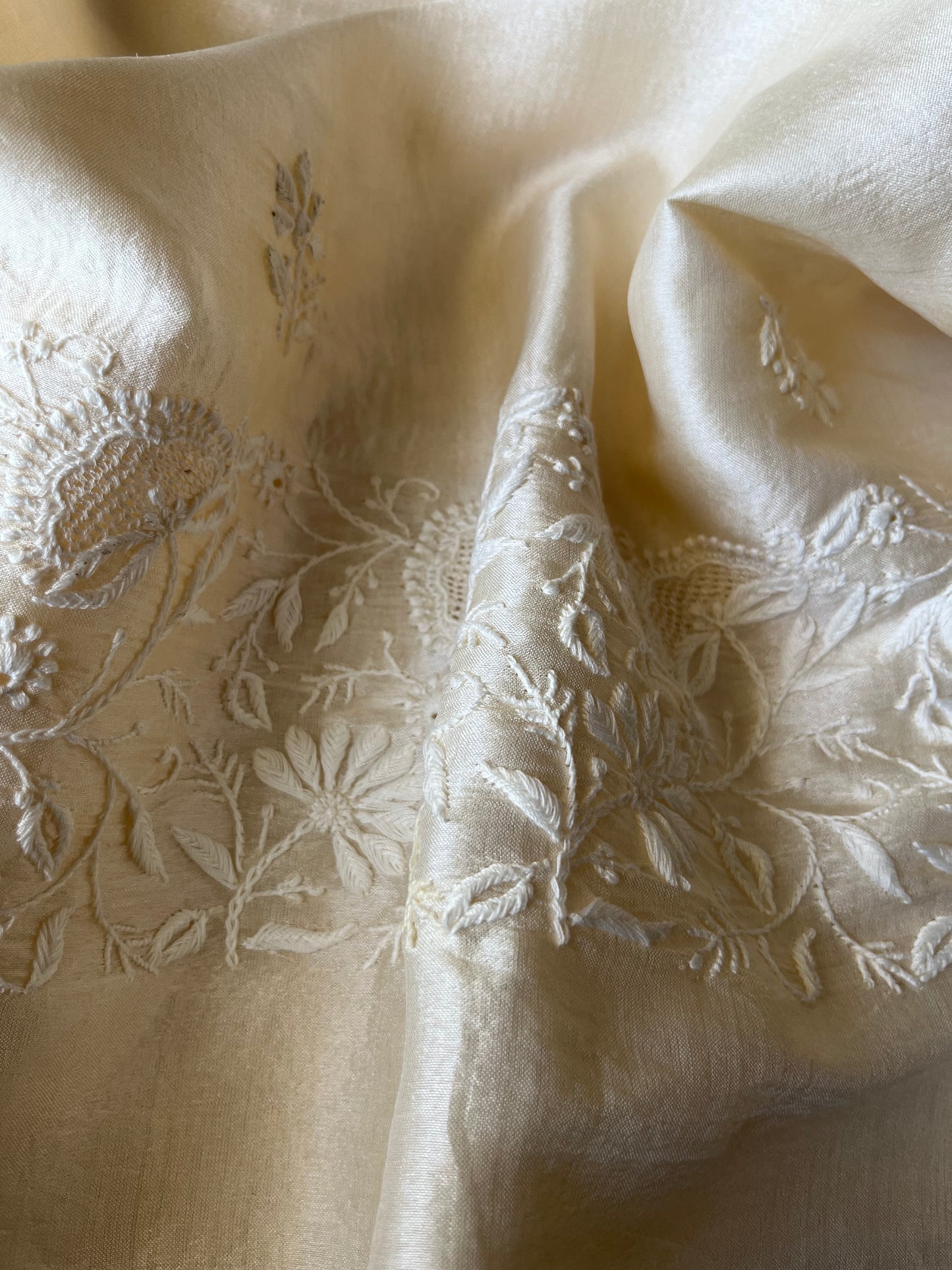 Tussar Silk Chikankari kurta Dupatta