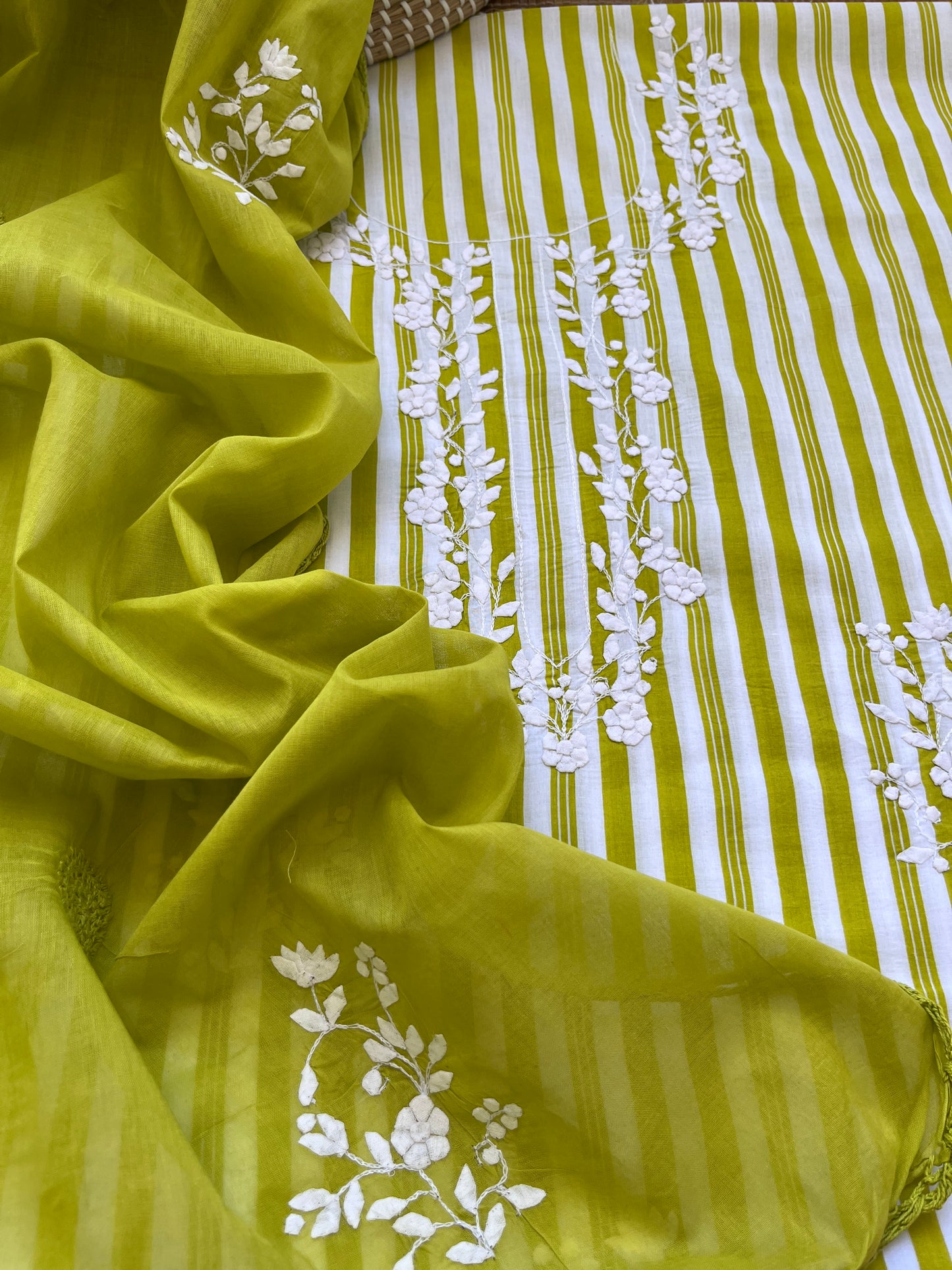Patti kaam kurta Dupatta