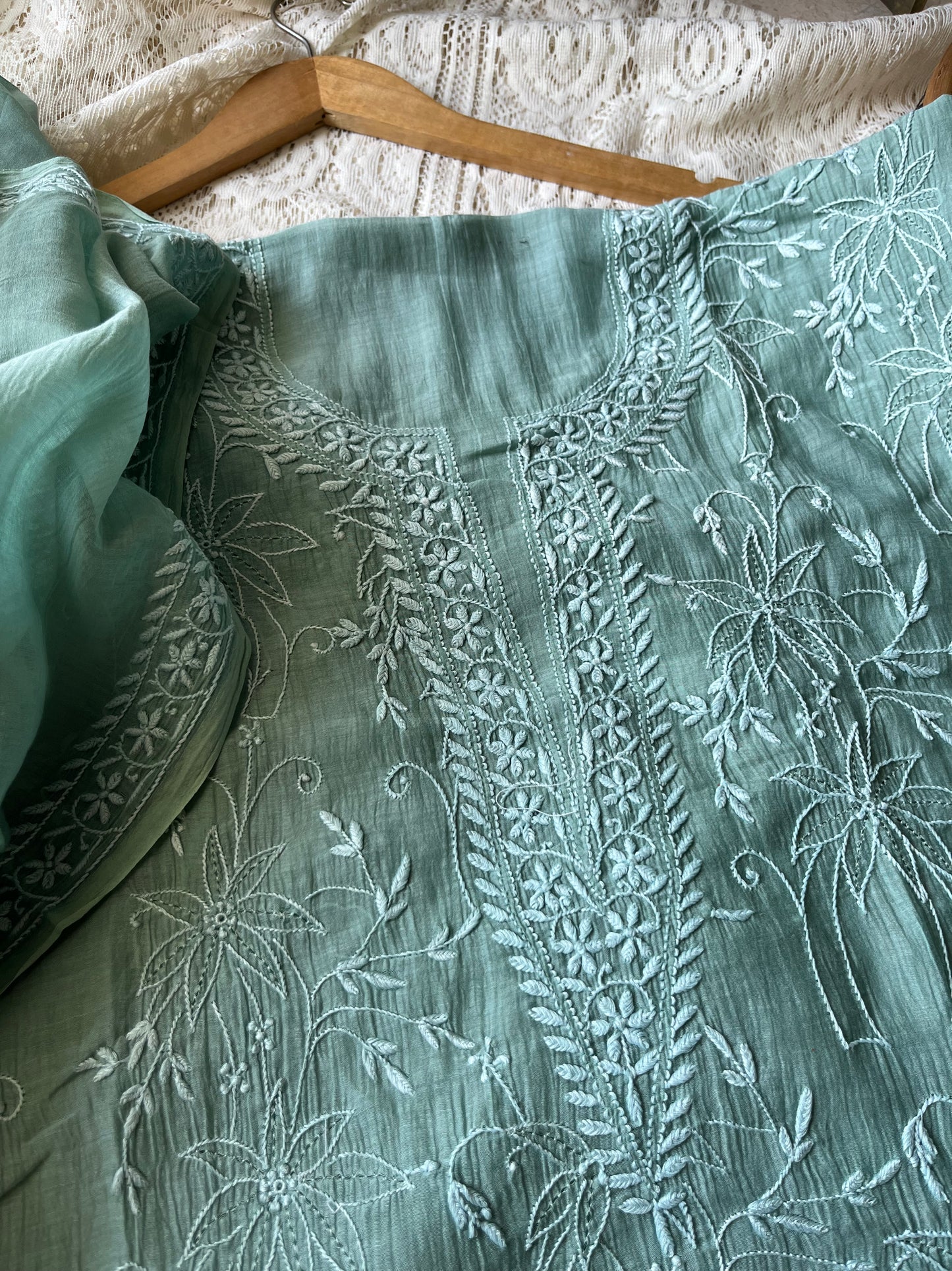 Chanderi Chikankari Kurta Dupatta