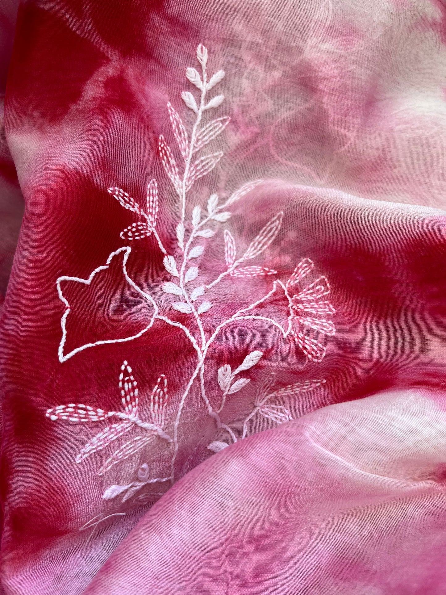 रोज़ाना  :Chanderi Chikankari Dupatta with cotton kurta bottom Fabric