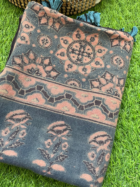 Handwoven ajrakh shawl