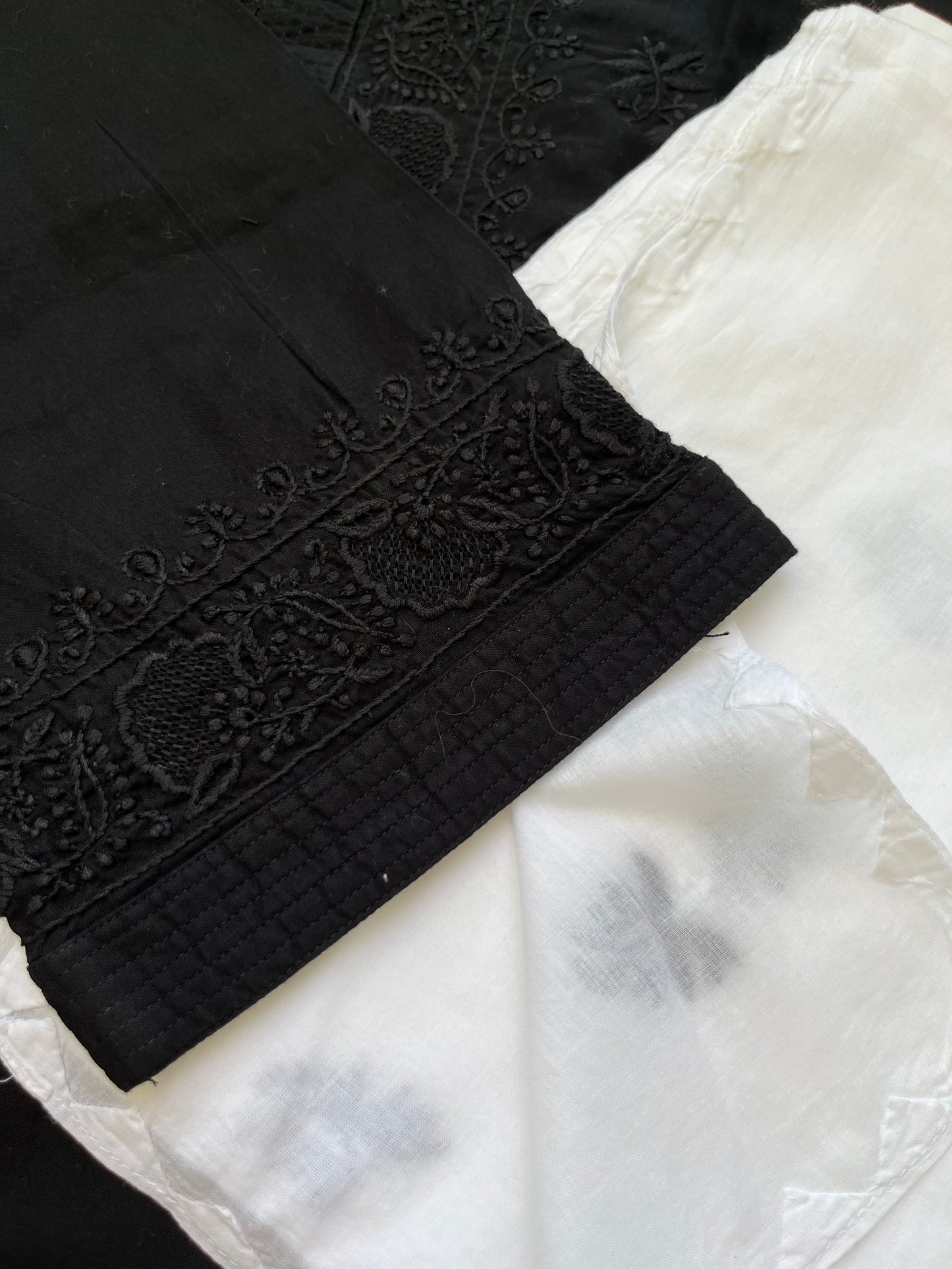 Cotton chikankari kurta dupatta