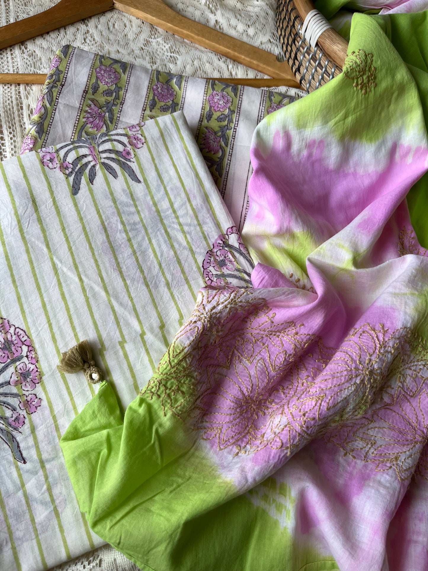 Cotton block print kurta bottom chikankari dupatta