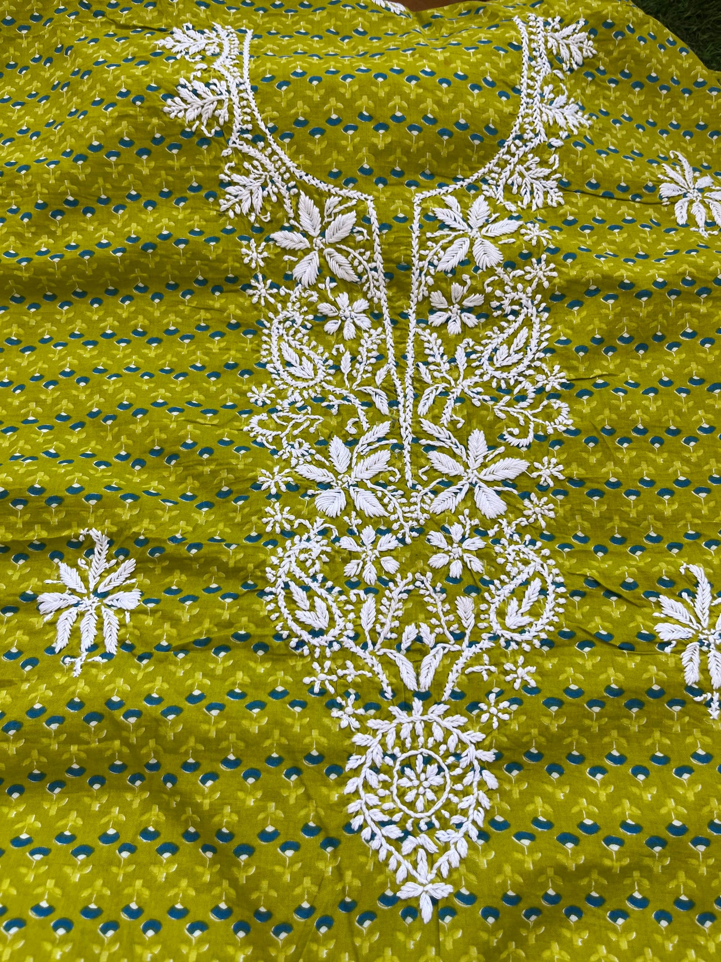 Cotton chikankari kurta