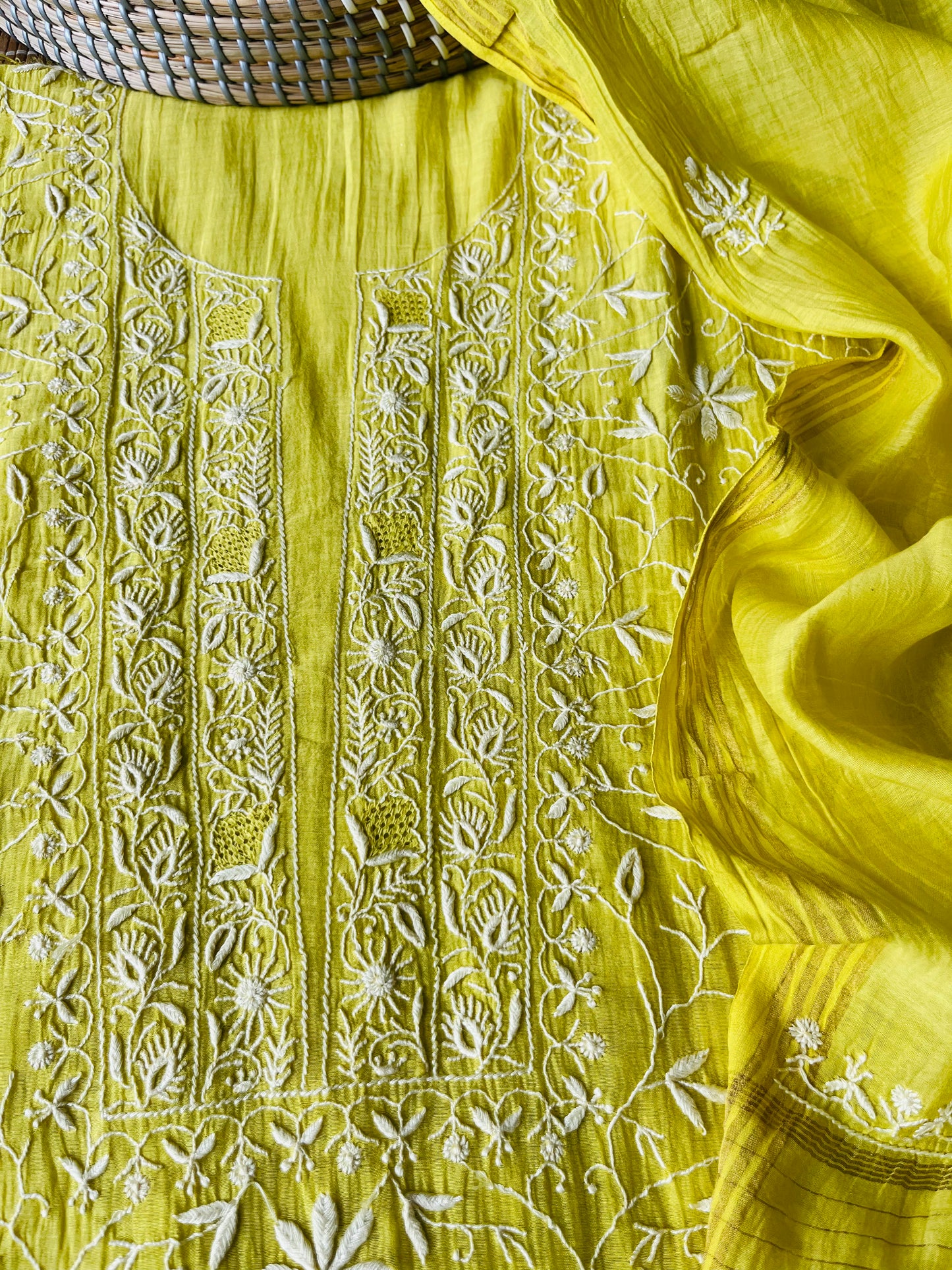 Chikankari Kurta Dupatta