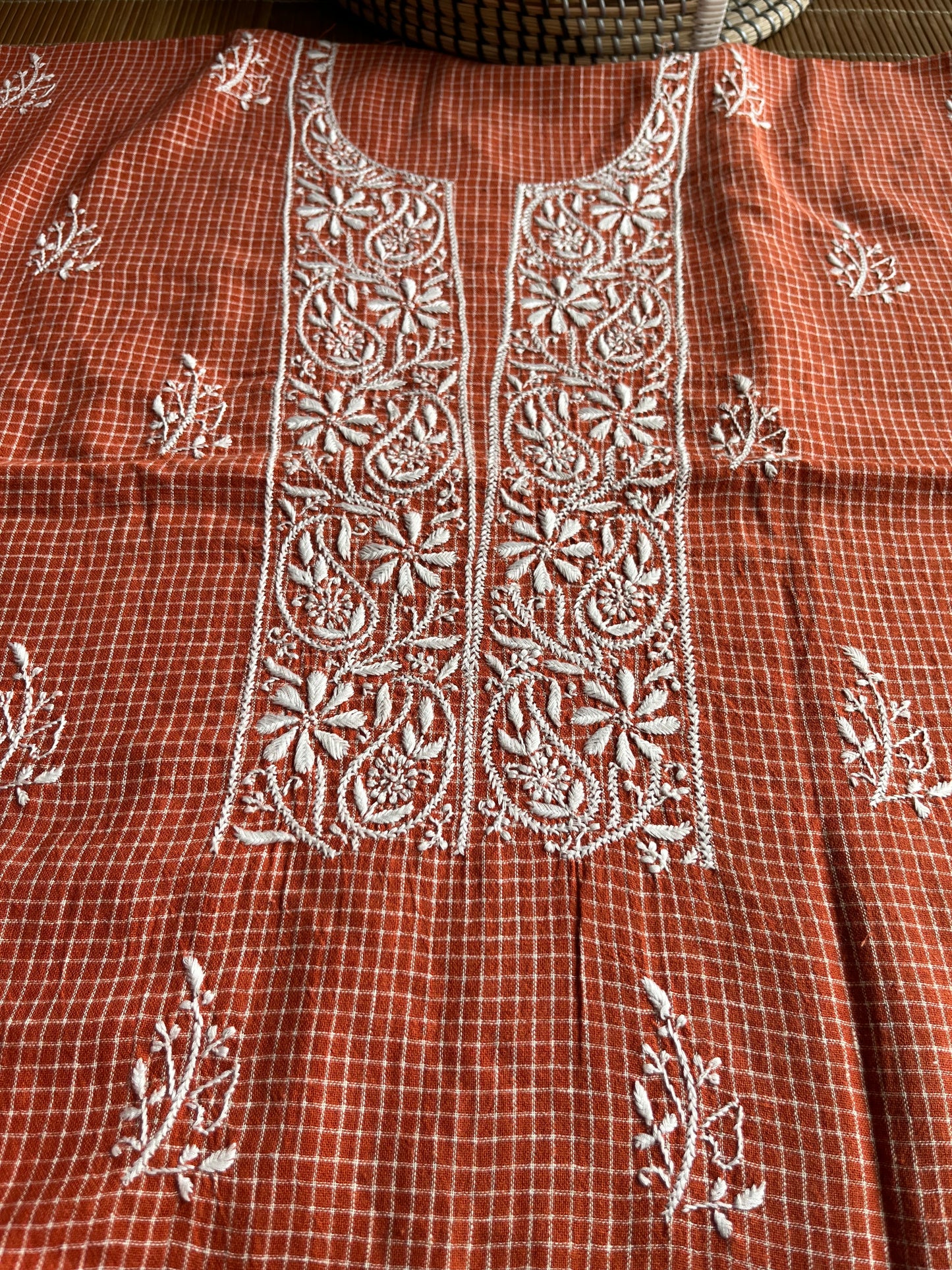 Chikankari kala cotton Kurta