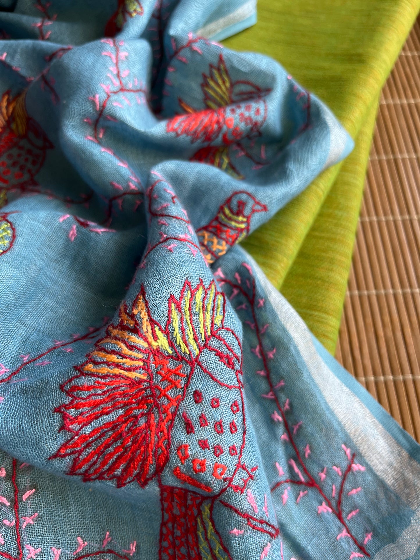 Linen sozni Dupatta set