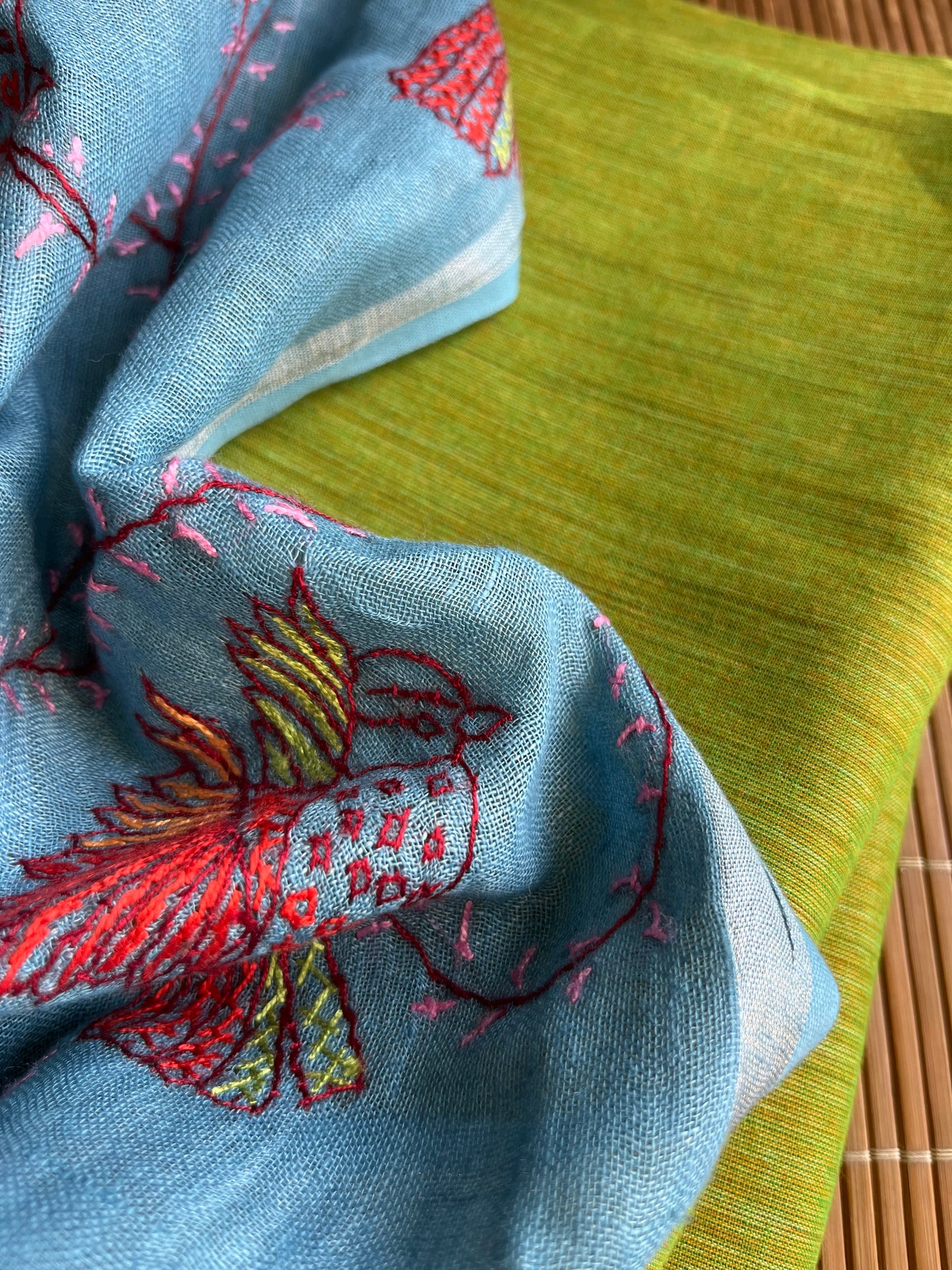 Linen sozni Dupatta set