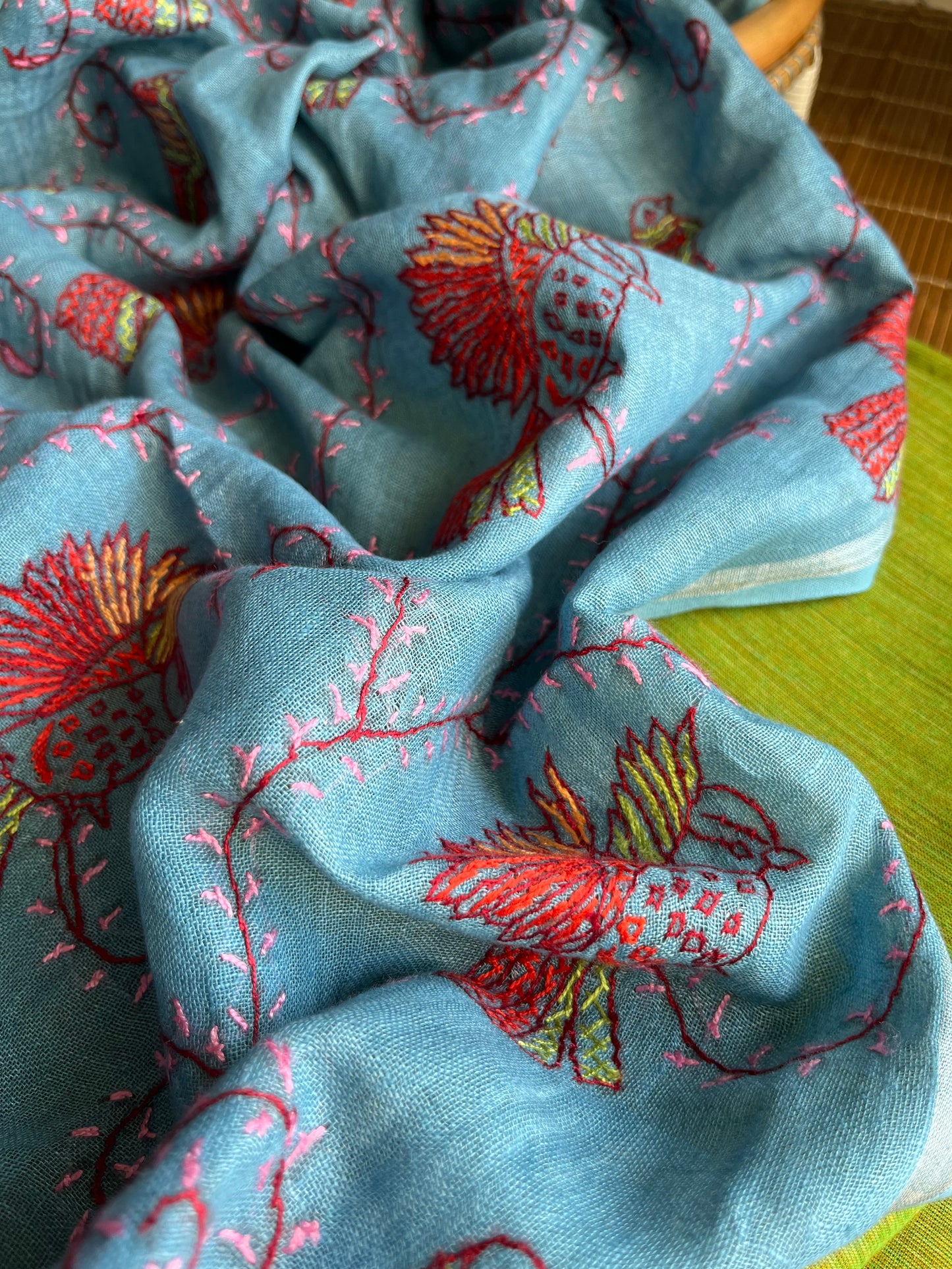 Linen sozni Dupatta set