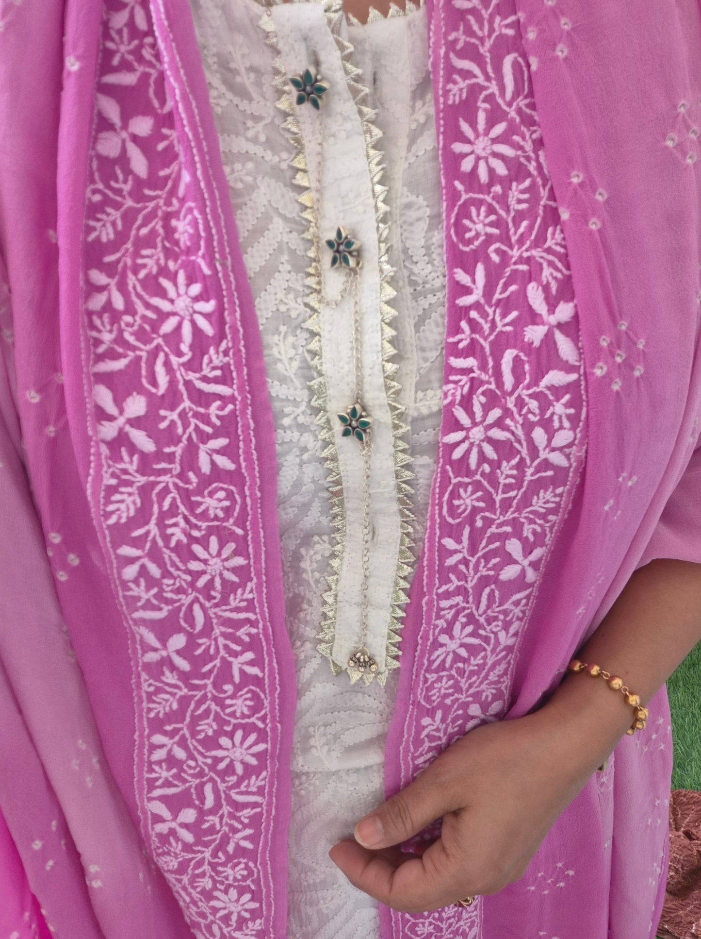 Georgette Bandhani chikankari Dupatta